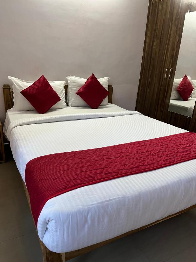 Tulip Villa 3Bhk 2Bhk And 1Bhk Located Near Chunnambar Boat House And Paradise Beach Purnankuppam Экстерьер фото